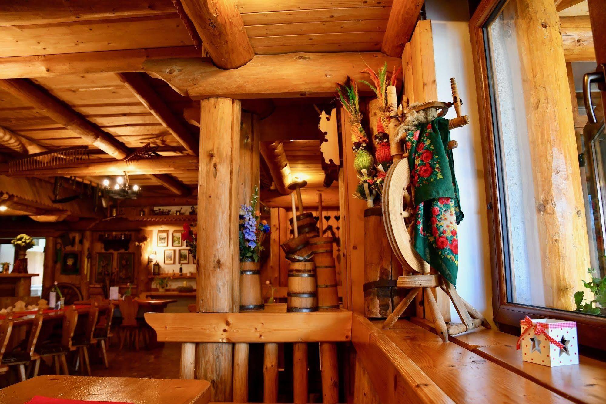 Sova Hotel&Restaurant Ждьяр Экстерьер фото