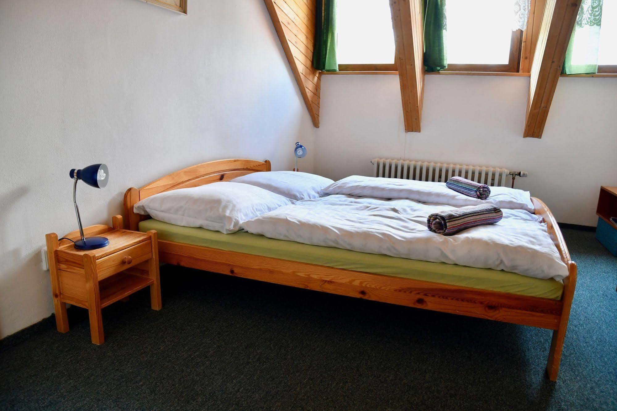 Sova Hotel&Restaurant Ждьяр Экстерьер фото